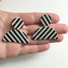 Load image into Gallery viewer, DROP Ceramic Earrings

