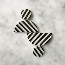 Load image into Gallery viewer, DROP Ceramic Earrings
