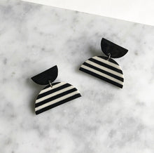 Load image into Gallery viewer, DROP Ceramic Earrings
